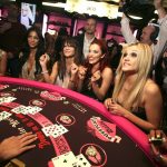 Have fun and earn money with online casino